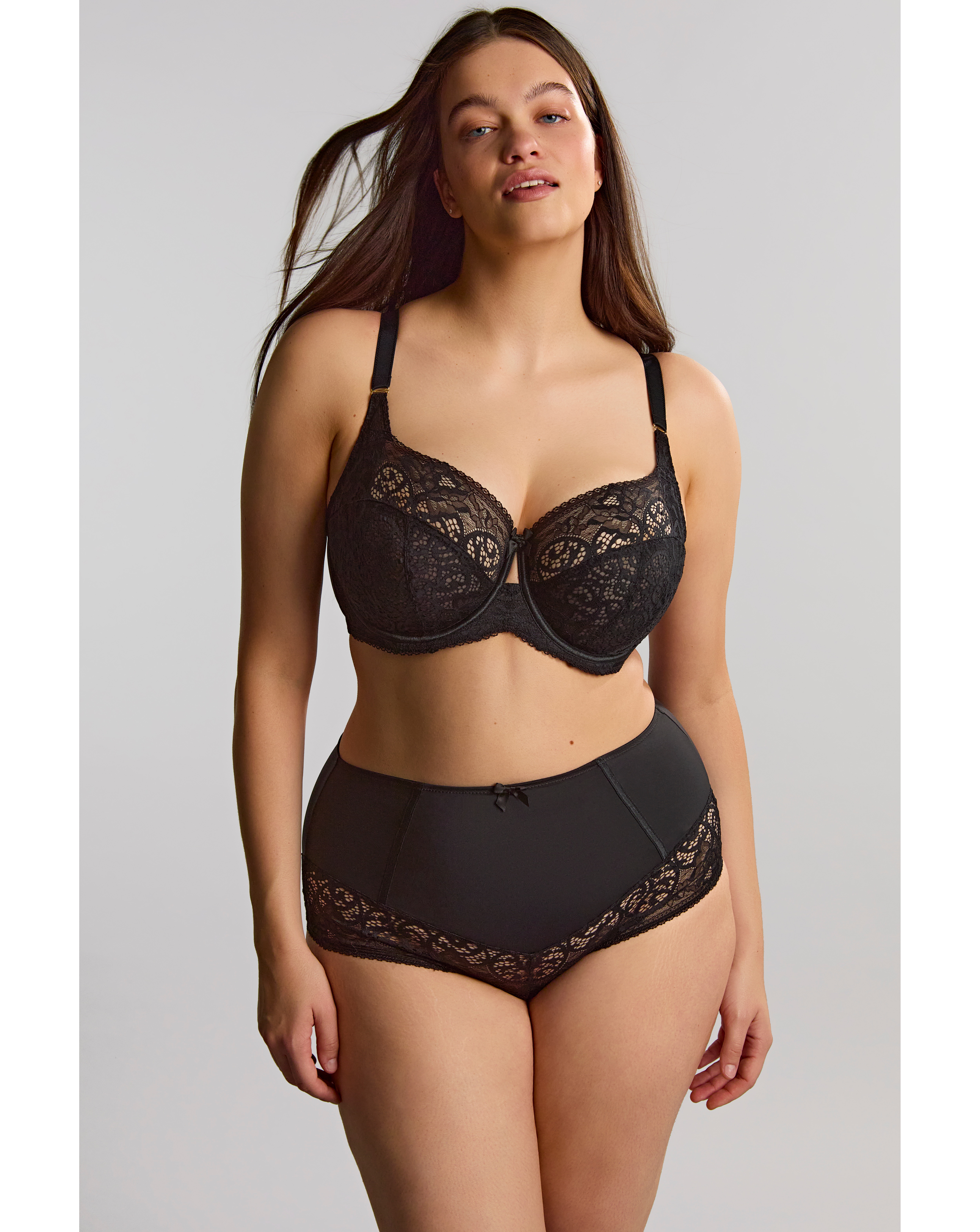 New In - Estel Full Cup Bra
