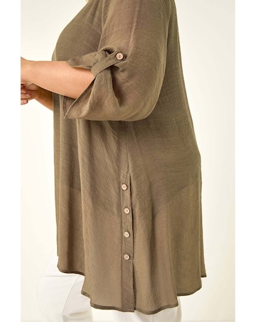 Roman Curve Buttoned Side Asymmetric Top