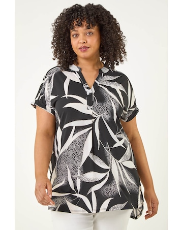 Roman Curve Leaf Print Textured Shirt