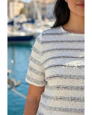Roman Curve Stripe Frill Lace Top
