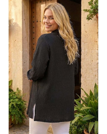 Roman Curve Textured Blouse