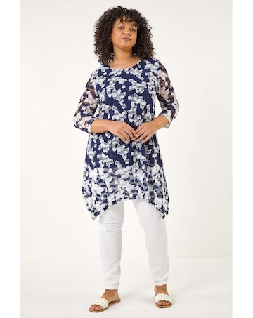 Roman Curve Floral Lace Tunic Top
