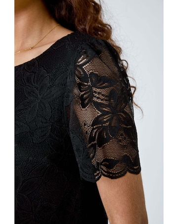 Roman Floral Stretch Lace Top