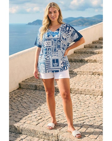 Roman Curve Postcard Print Top