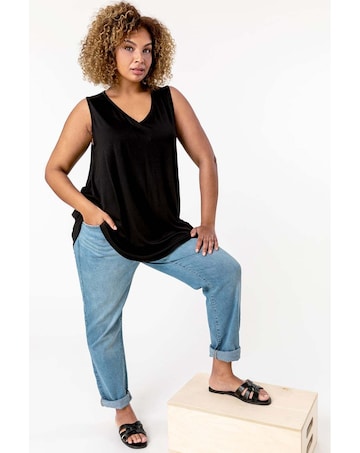 Roman Curve Plain V-Neck Vest Top