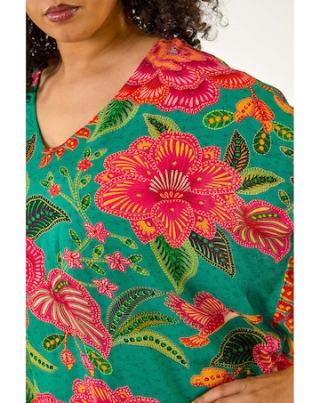 Roman Curve Floral Print V-Neck Top