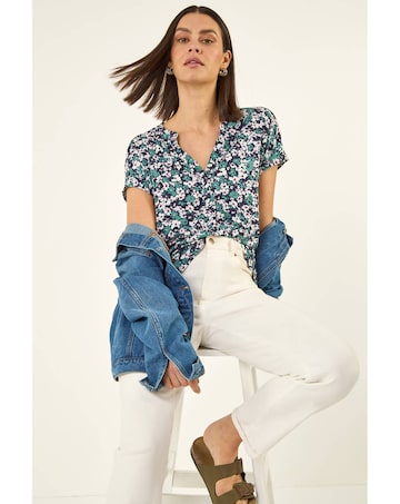 Roman Textured Floral Print Top