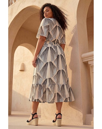 Roman Curve Abstract Button Detail Dress