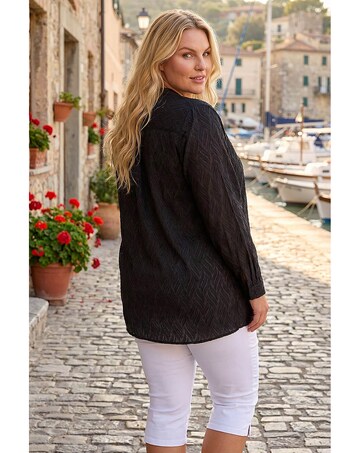 Roman Curve Sequin Jacquard Blouse