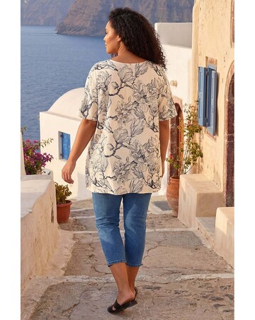 Roman Curve Floral Print Oversized Top