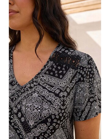 Roman Curve Patchwork Print Lace Top