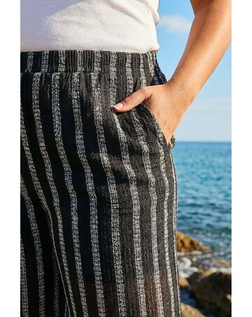 Roman Curve Stripe Knit Wide Leg Trouser