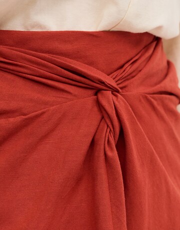 Callie Wrap Skirt
