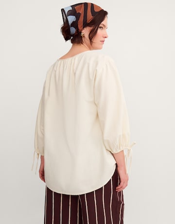 Callie Stone Top