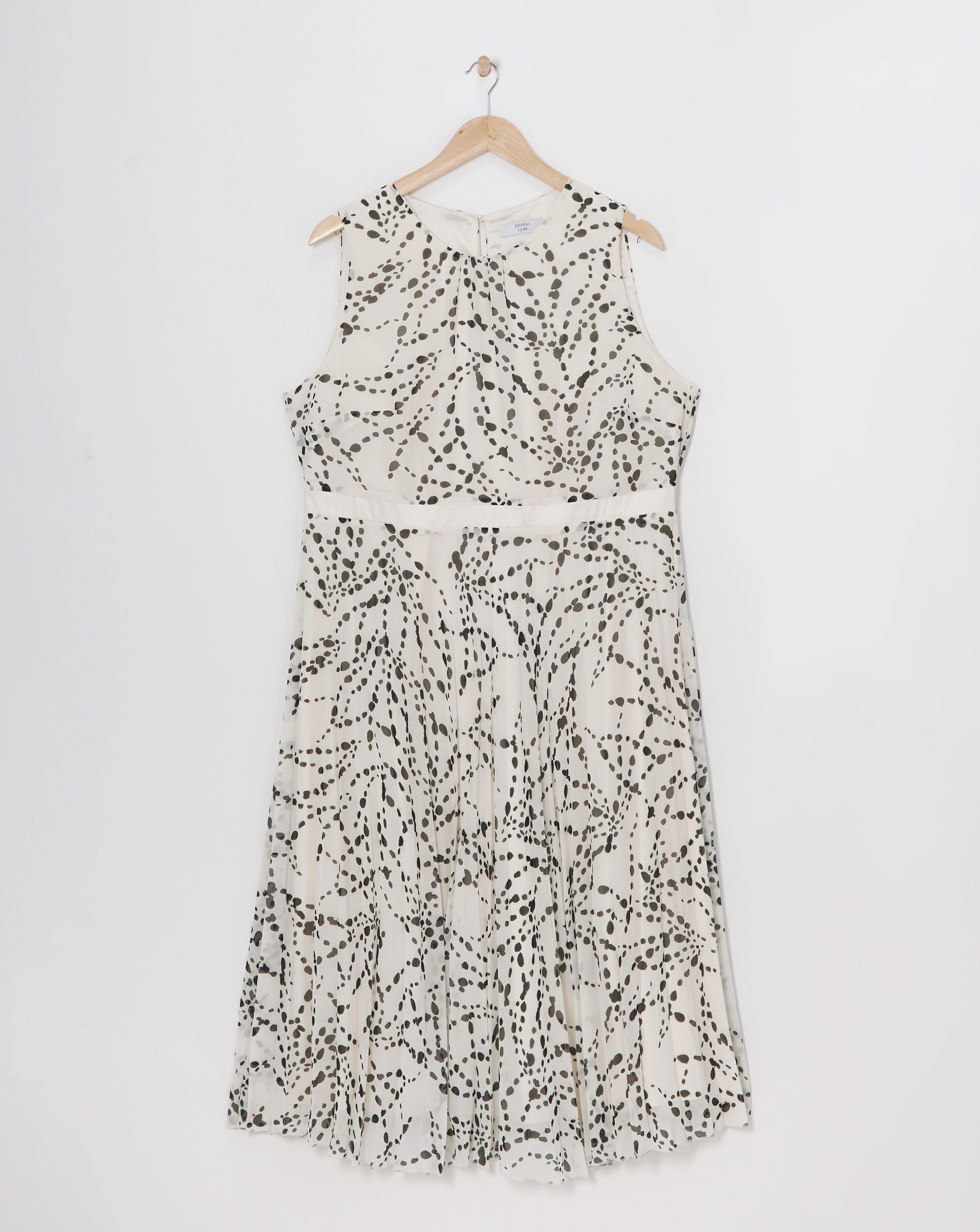 Joanna Hope Mono Pleated Dress