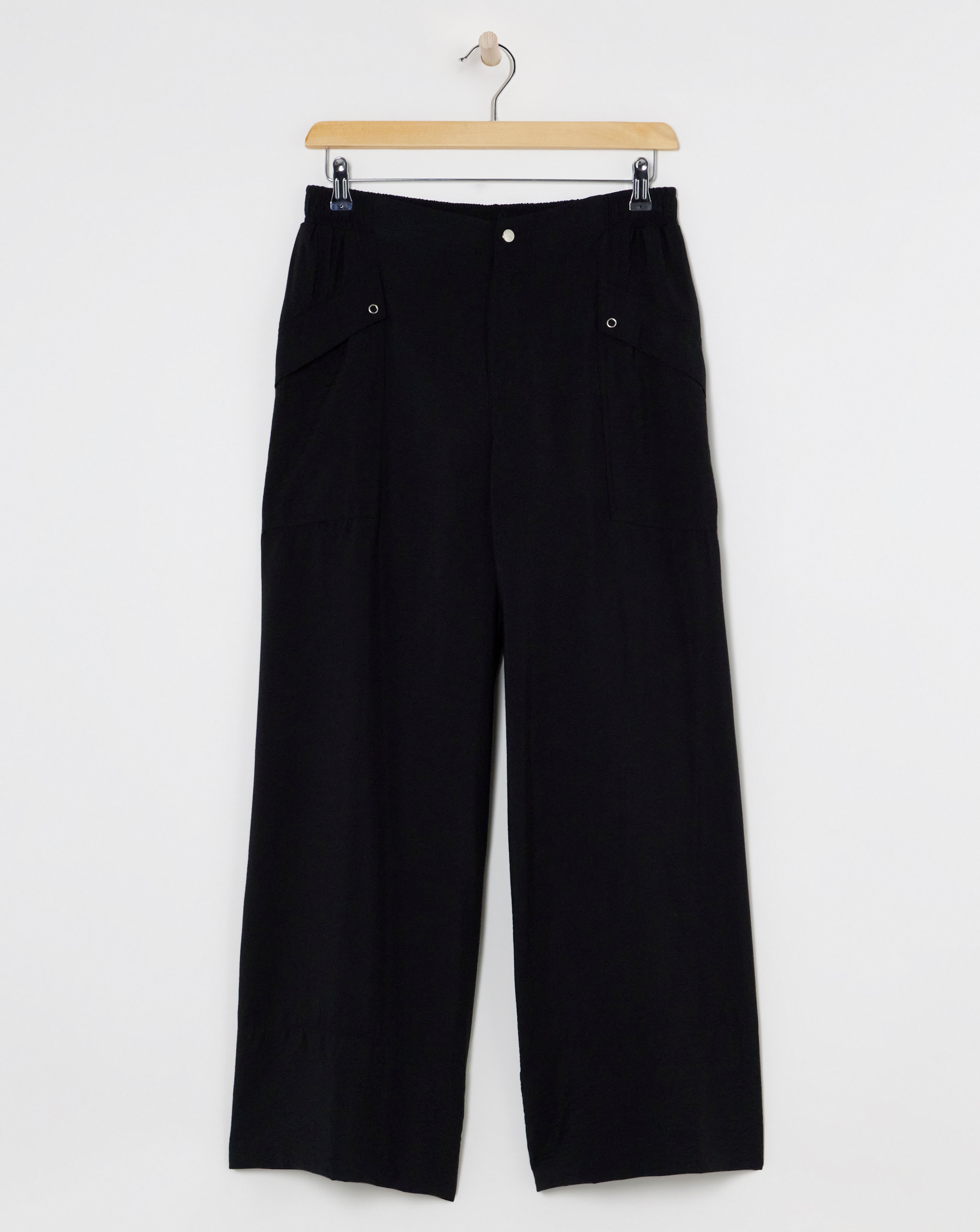 Black Wide Leg Tech Pant