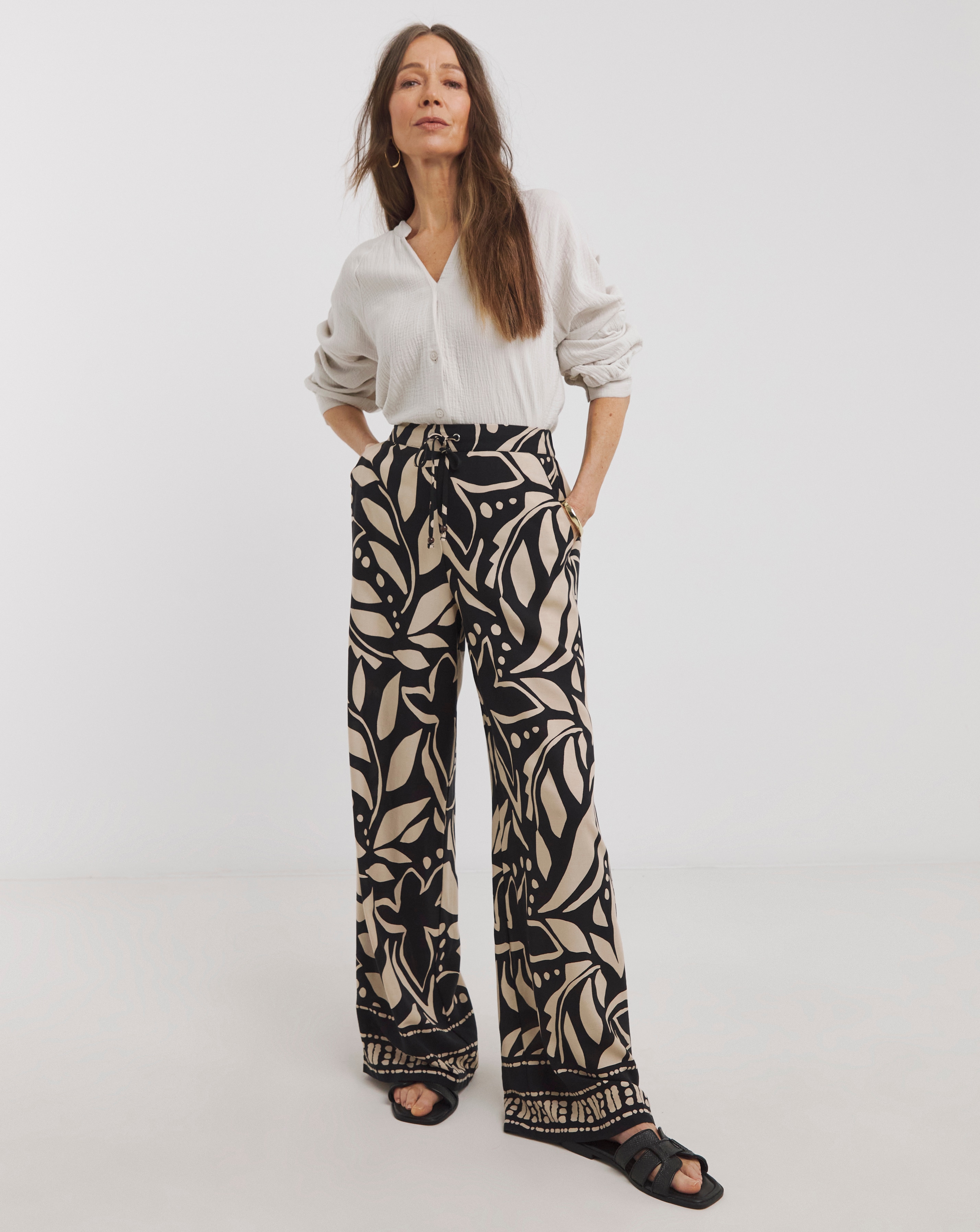 Wide Leg Trouser