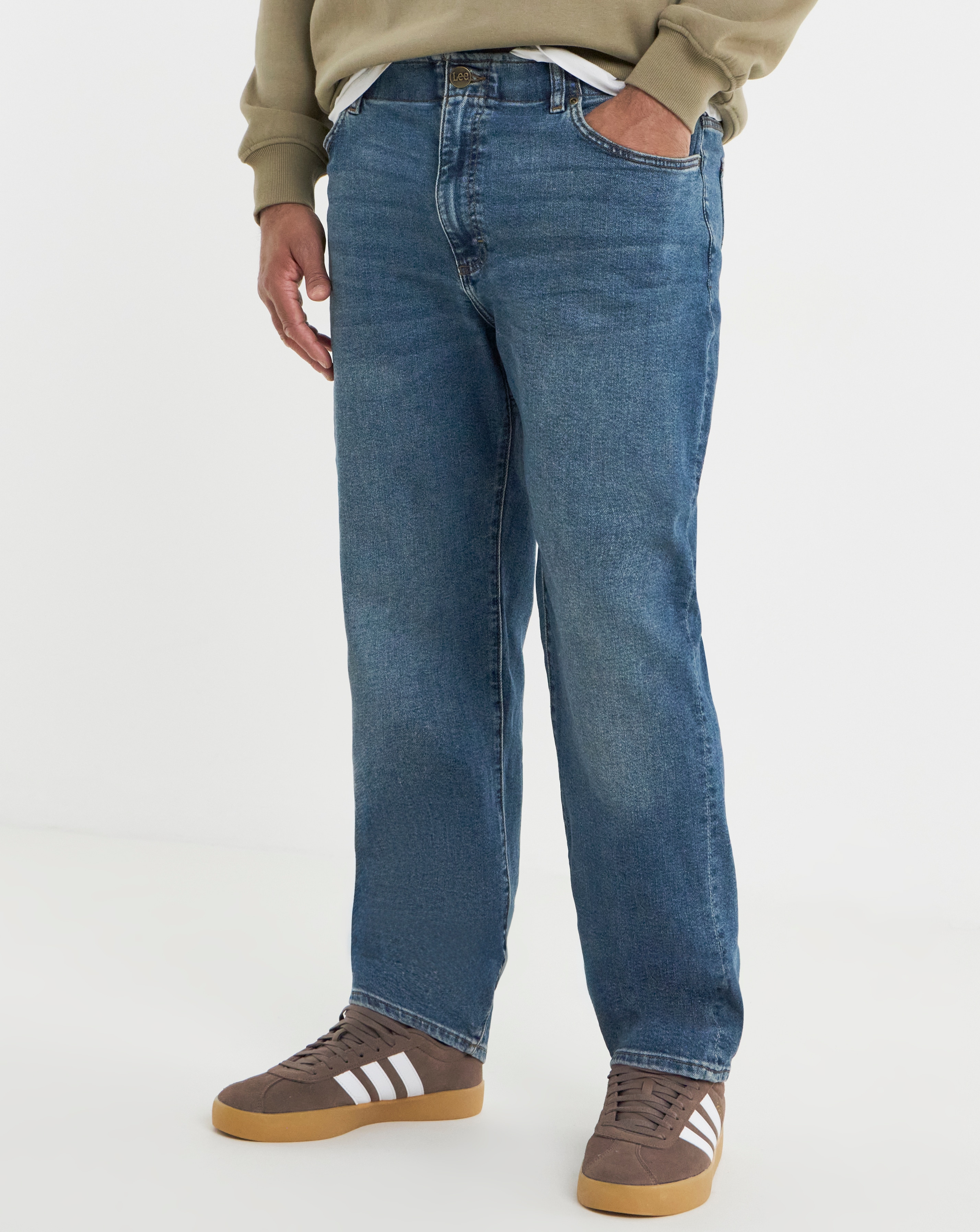 Lee Extreme Motion Straight Fit Jean
