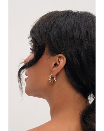 Inicio Gold Fluid Twist Hoops
