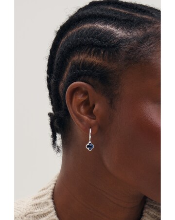 Inicio Silver Sapphire Clover Charm Huggie Hoops