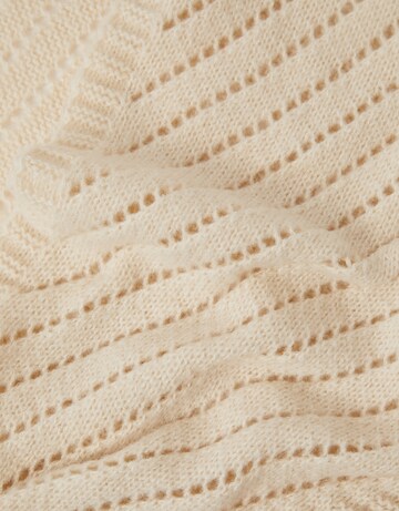Monsoon Perl Pointelle Triangle Scarf