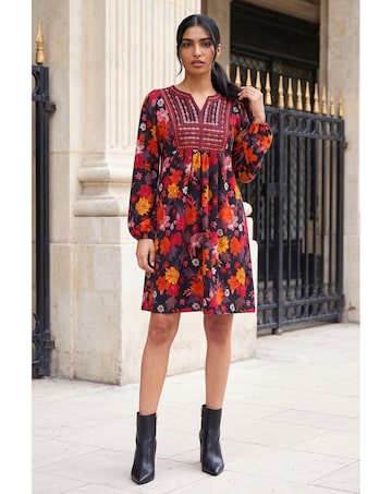 Roman Embroidery Panel Floral Dress