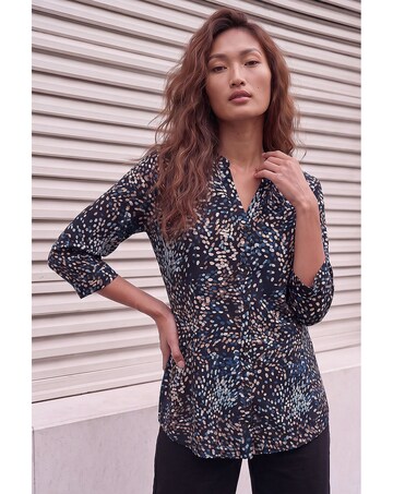 Roman Spot Puff Print Stretch Blouse