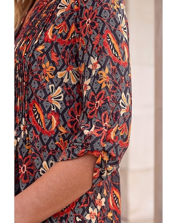 Roman Geometric Floral Pintuck Shirt