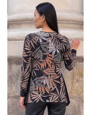 Roman Fern Asymmetric Panel Top