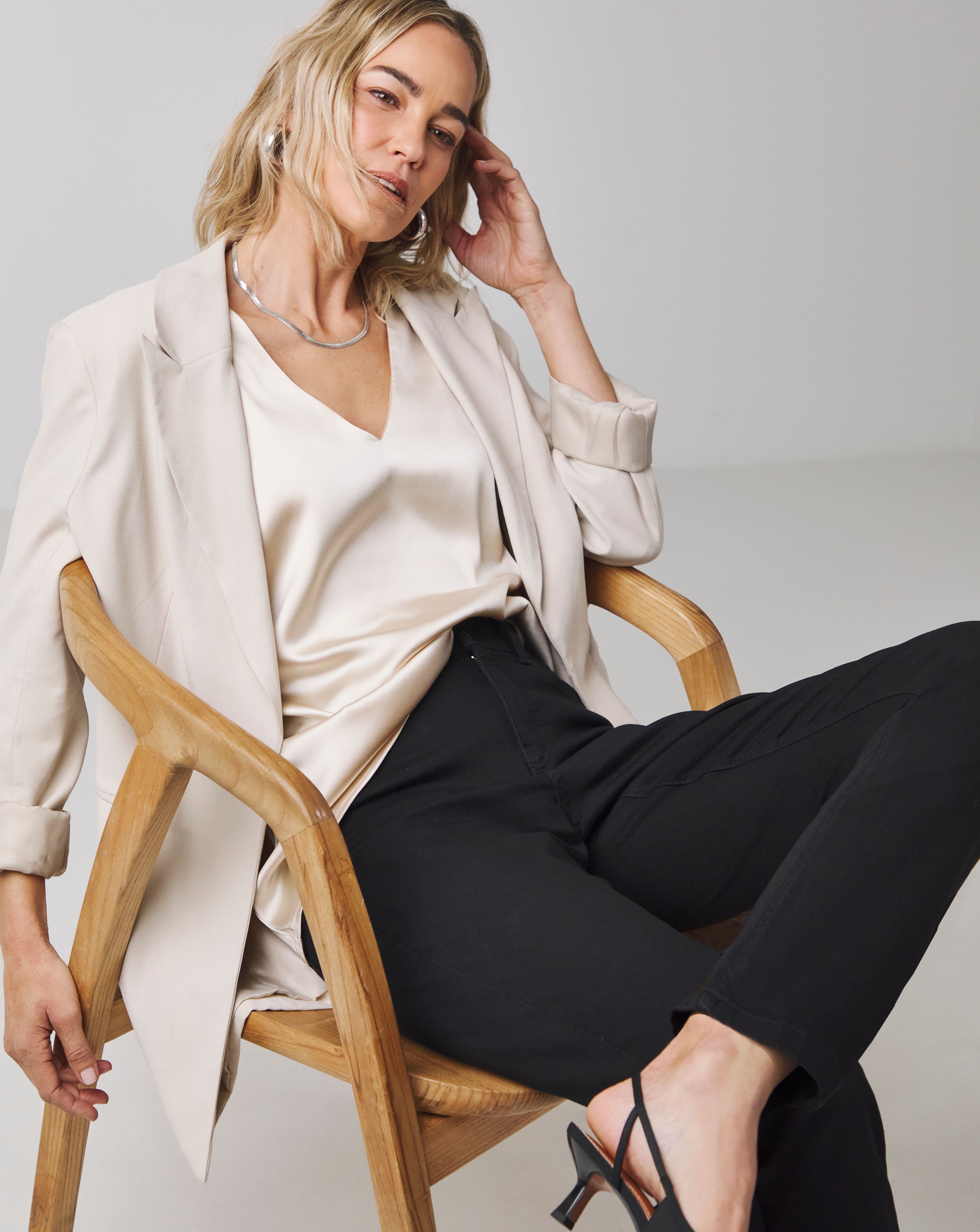 24/7 Straight Leg Jeans