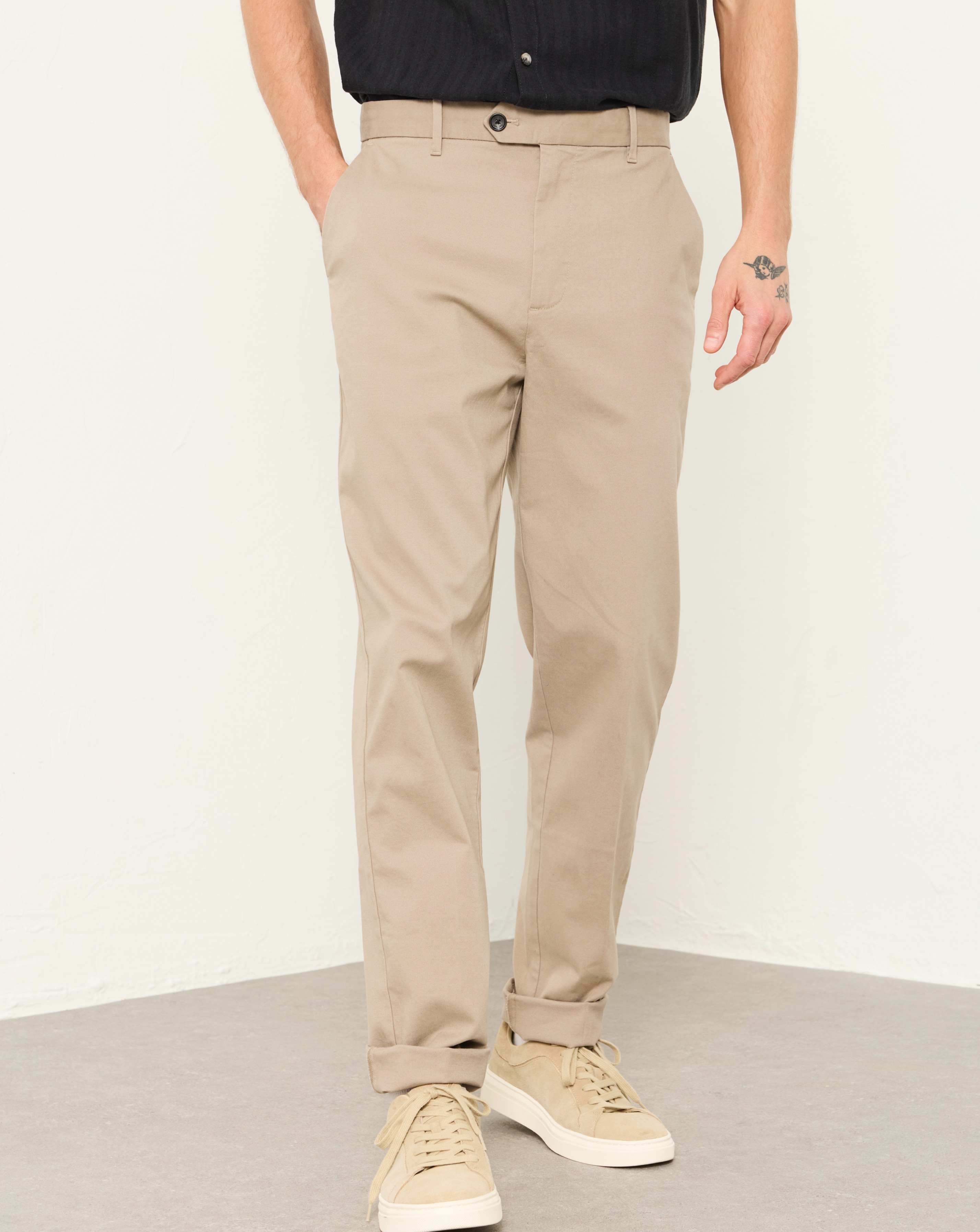 New In - FatFace Bosbury Pique Chino - Stone
