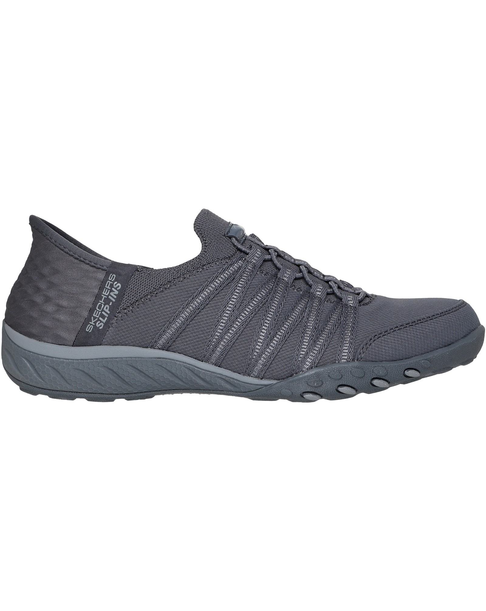 New In - Skechers Breathe-Easy Roll-With-Me Shoe