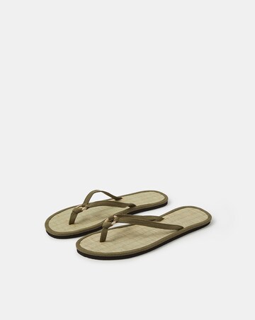 Accessorize Ring Seagrass Flip Flops