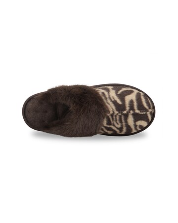totes Isotoner Womens Animal Print Mule Slippers