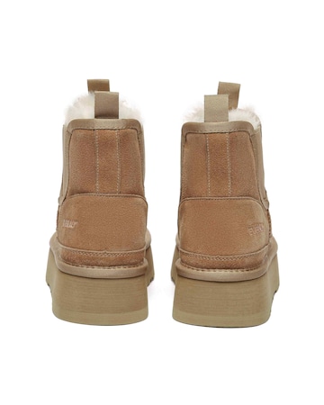 EVERAU Shoveler Platform Boots in Chestnut