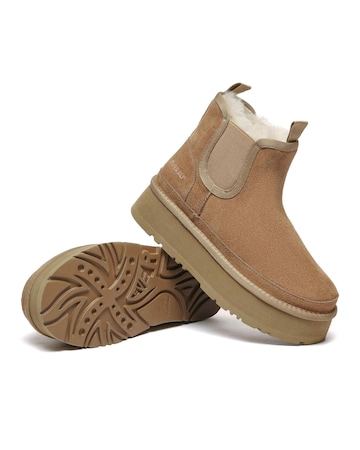 EVERAU Shoveler Platform Boots in Chestnut