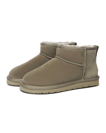 EVERAU Finch Ultra Mini Boot in Caribou