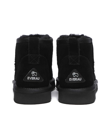 EVERAU Finch Ultra Mini Boot in Black