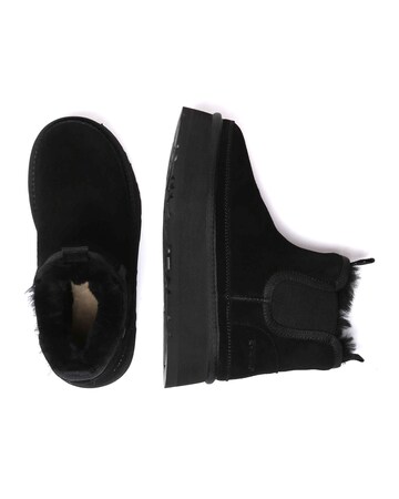 EVERAU Shoveler Platform Boots in Black
