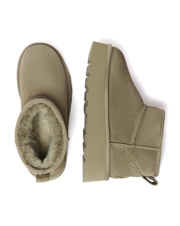 EVERAU Heron Ultra Mini Platform Boots in Caribou