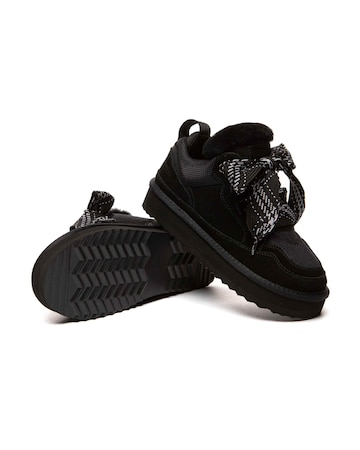 EVERAU Marbled Lace up Platform Boots in Black