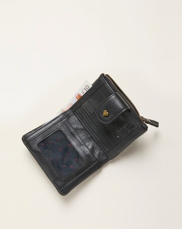 Fatface Leather Heart Purse