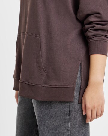Cassis Oversized Hoodie