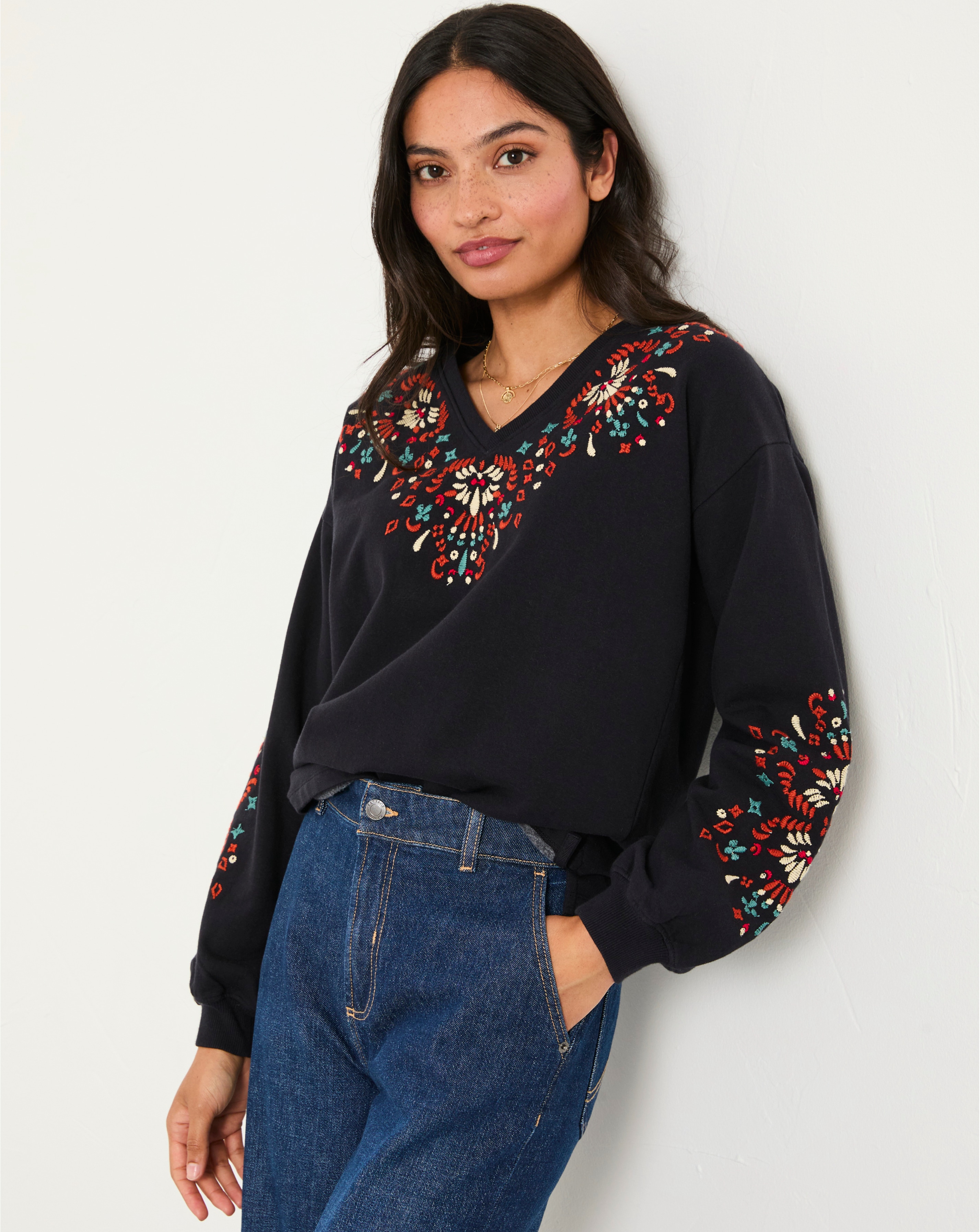 FatFace Embroidered V Neck Jumper