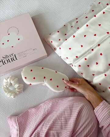 Silver Cloud Heart Print Satin Sleep Set Infused with Silver Ions