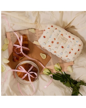 The Flat Lay Co. Marshmallow Makeup Box Bag-Patisserie