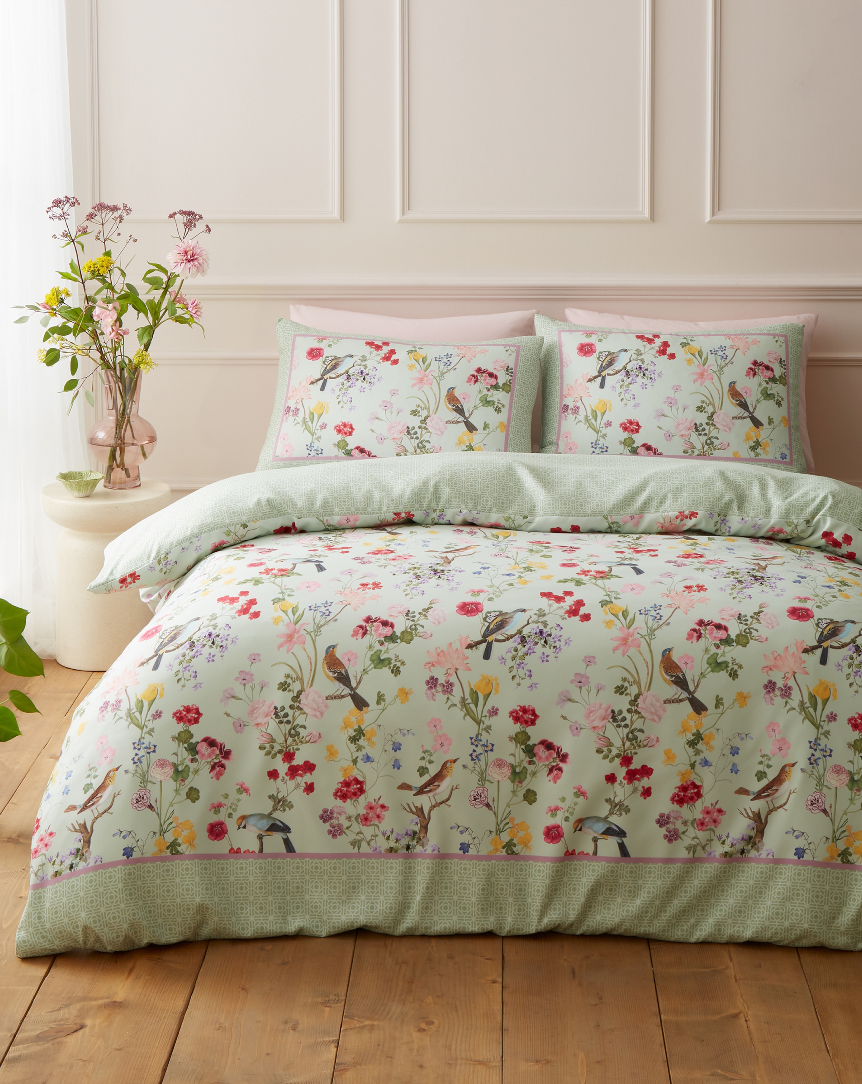 New In - RHS x Catherine Lansfield Duvet Set