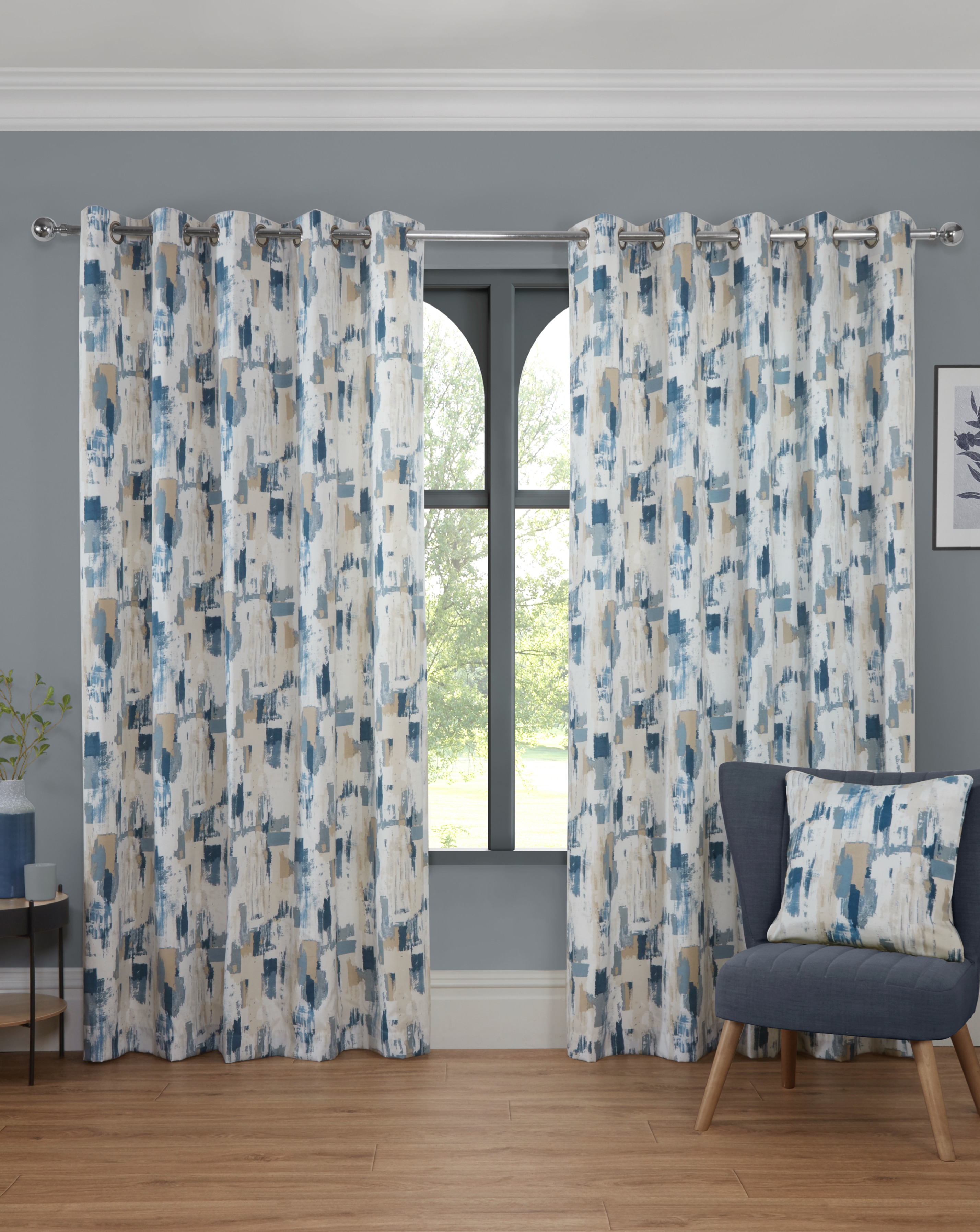 Sundour Bamford Lined Eyelet Curtains