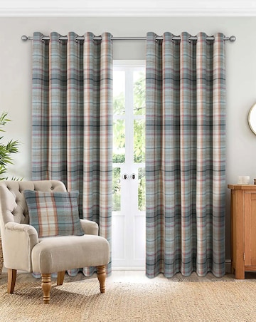 Sundour Gleneagle Lined Blackout Curtains