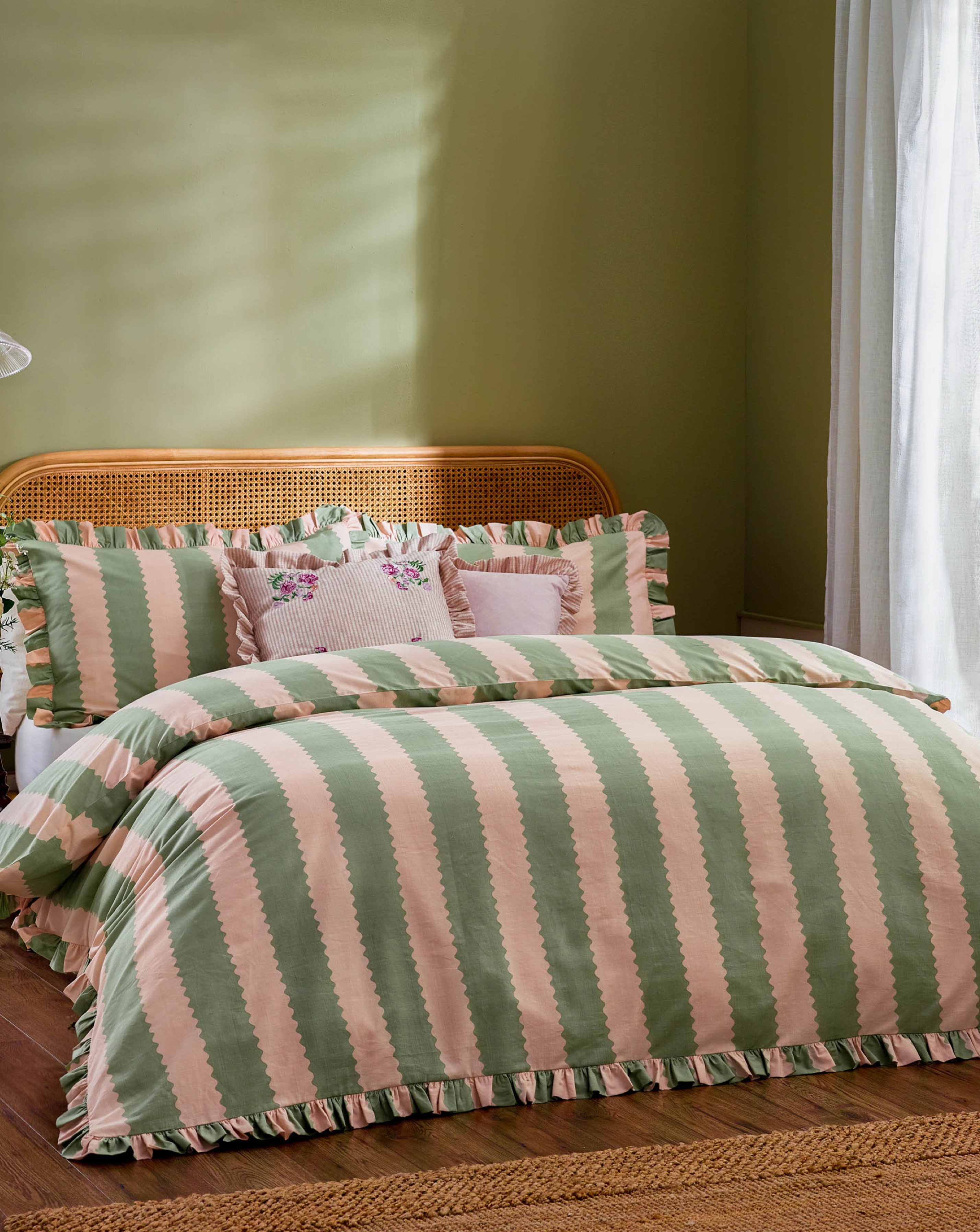 New In - Wylder Birdie Stripe Ruffle Duvet Set